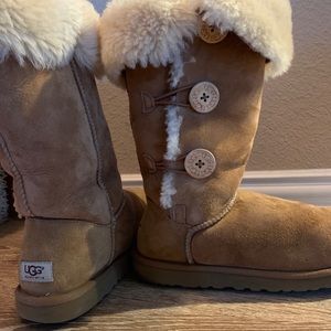 UGG Women size 9 Pre-loved